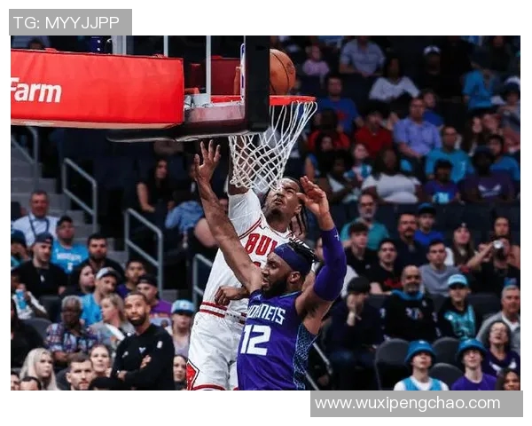 1998年公牛队与黄蜂队经典对决高清回顾精彩瞬间分析